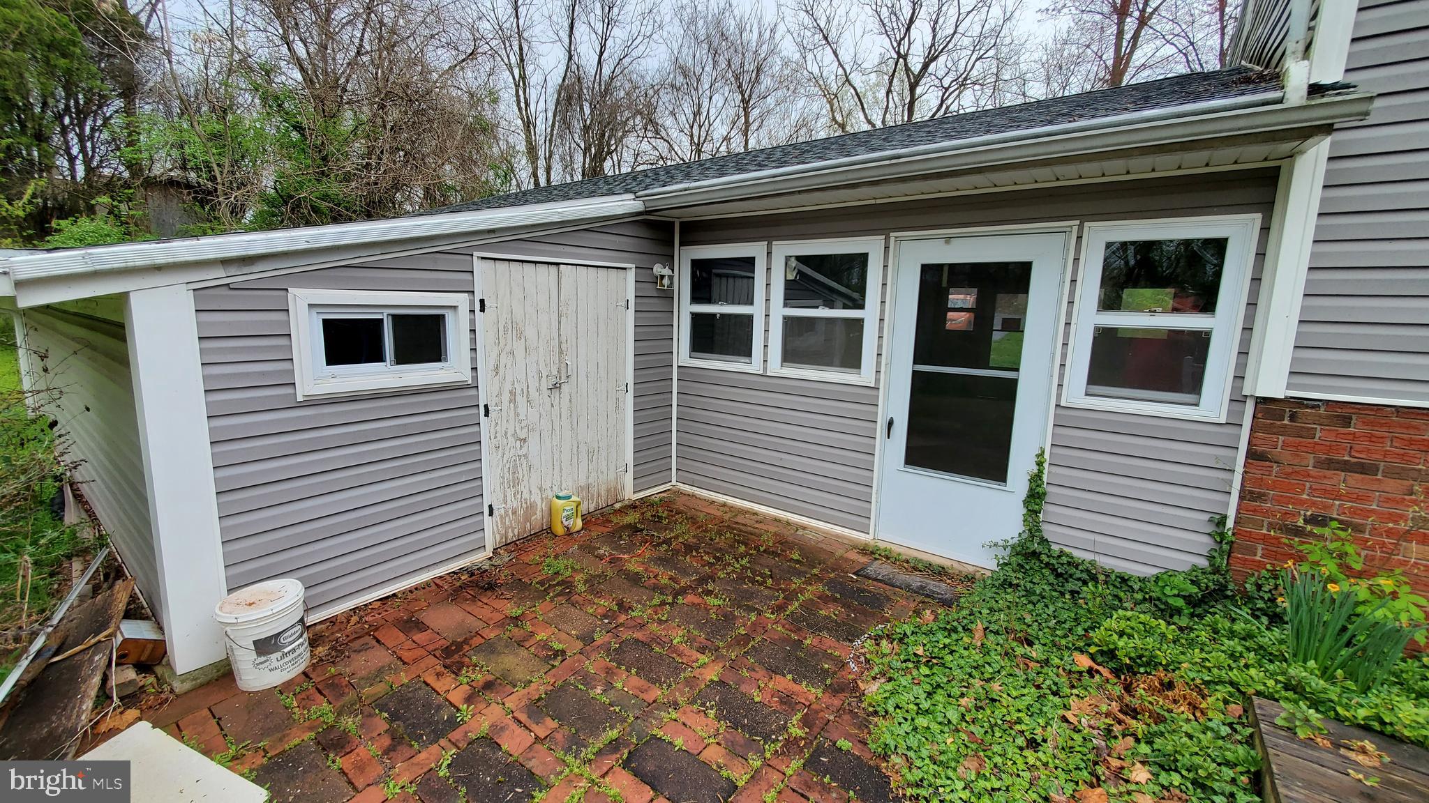310 Lauffer Road Middletown, PA 17057 - Photo 8 of 25 Gallery Image 8