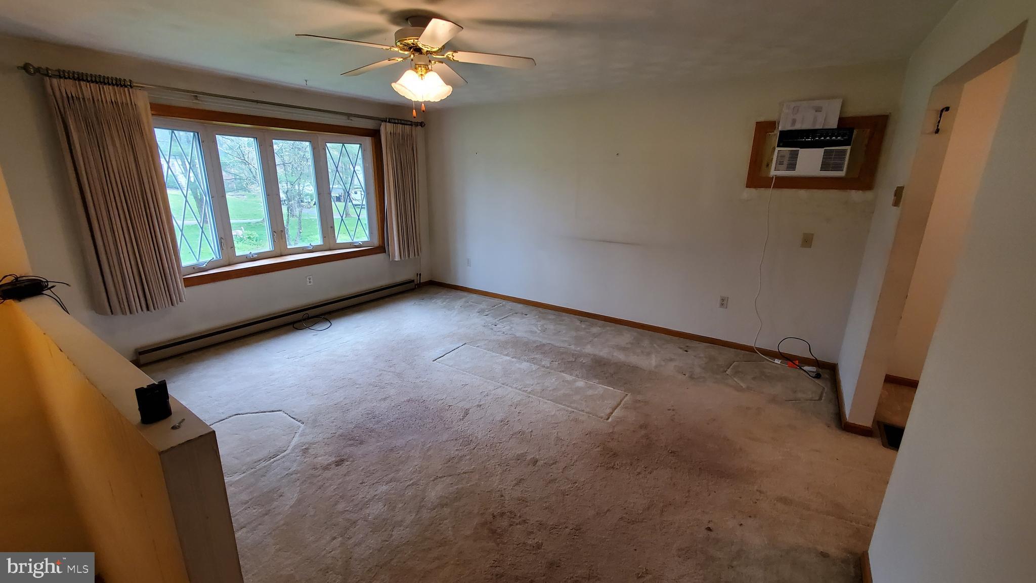 310 Lauffer Road Middletown, PA 17057 - Photo 10 of 25 Gallery Image 10