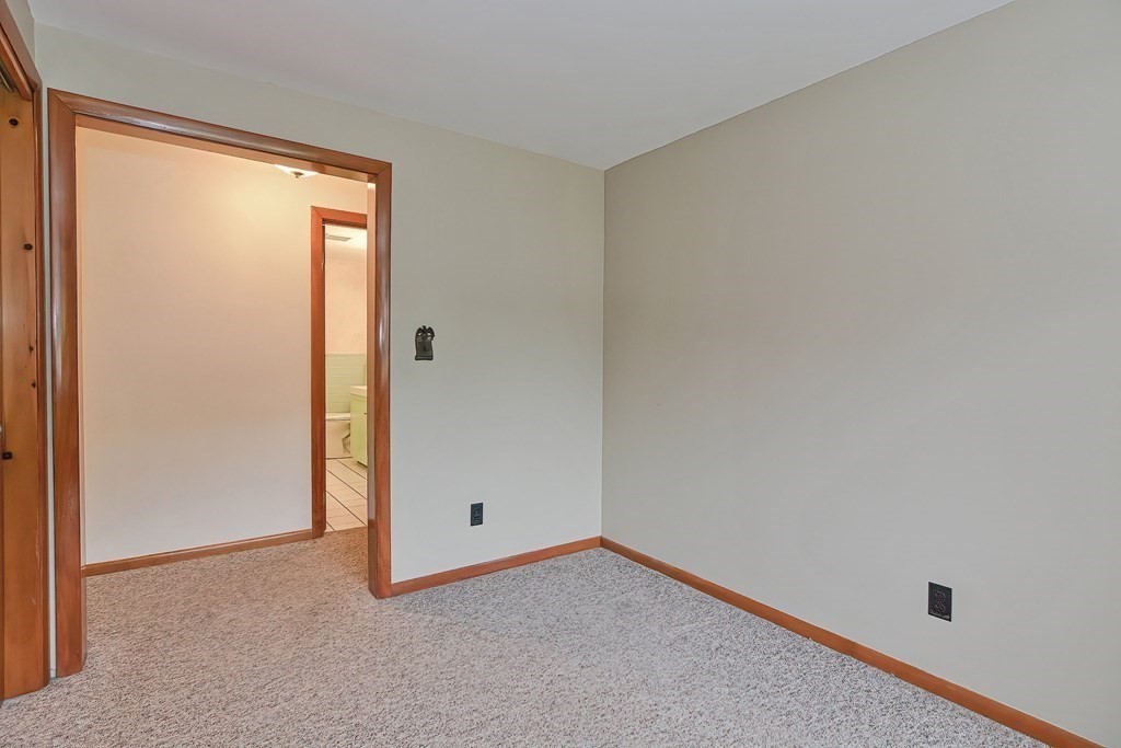 30 Little Farms Road Framingham, MA 01701 - Photo 14 of 32 Gallery Image 14