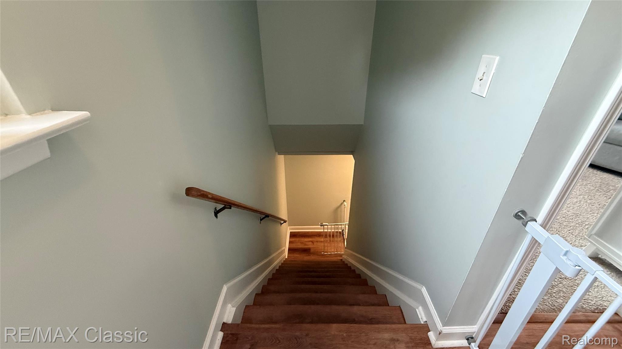 44014 Proctor Road Canton, MI 48188 - Photo 27 of 41 Stairway to main level