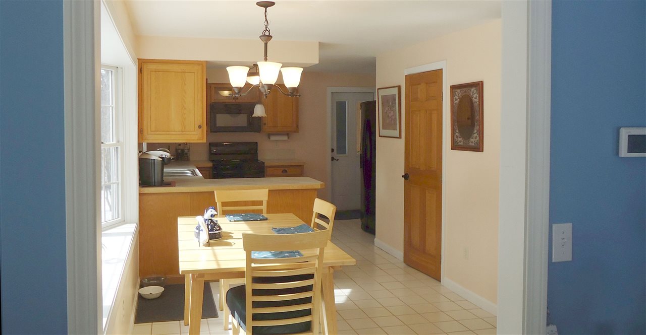 11 Four Winds Road Merrimack, NH 03054 - Photo 6 of 36