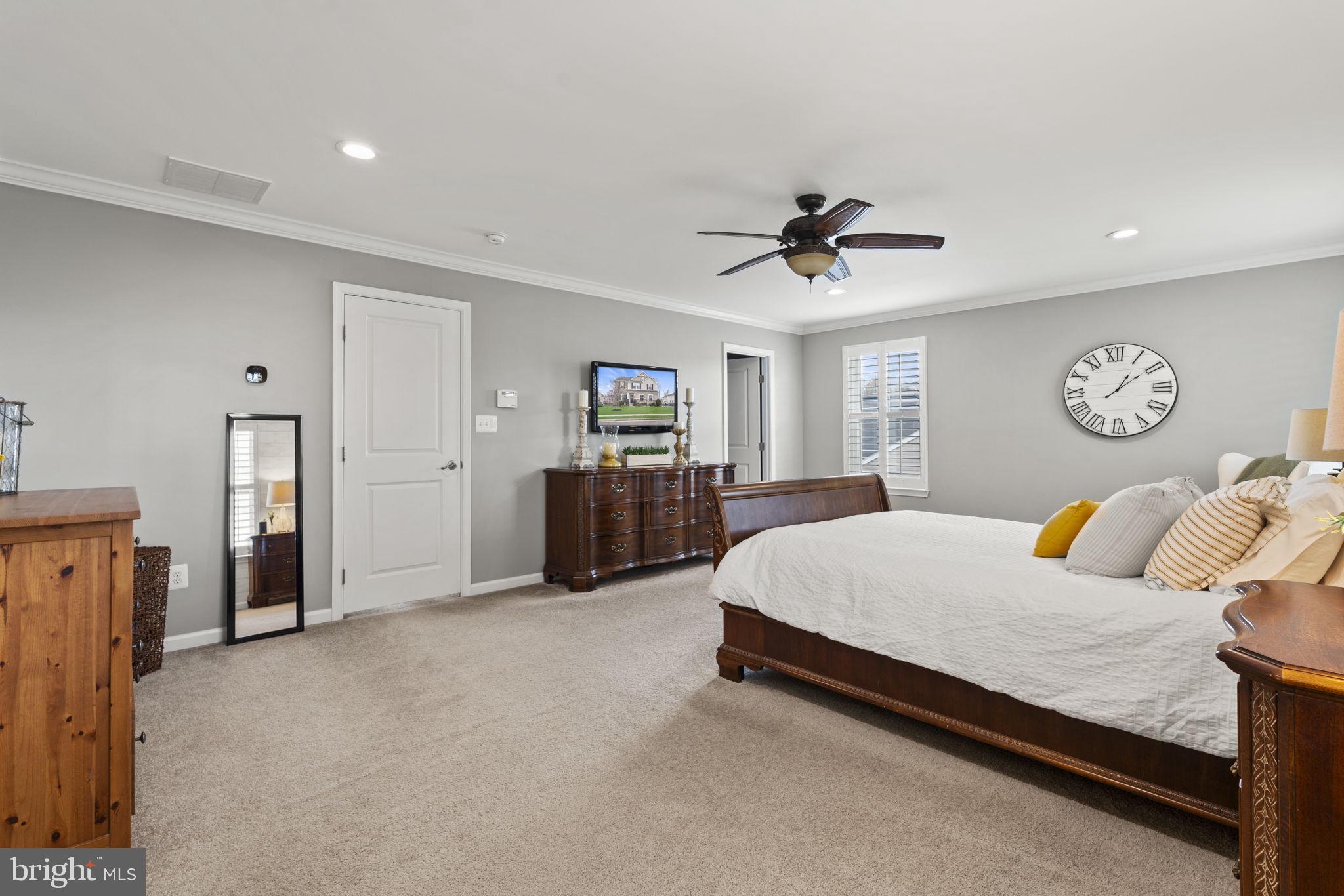 1181 Brittle Ridge Road Warrenton, VA 20187 - Photo 23 of 42 Primary Bedroom
