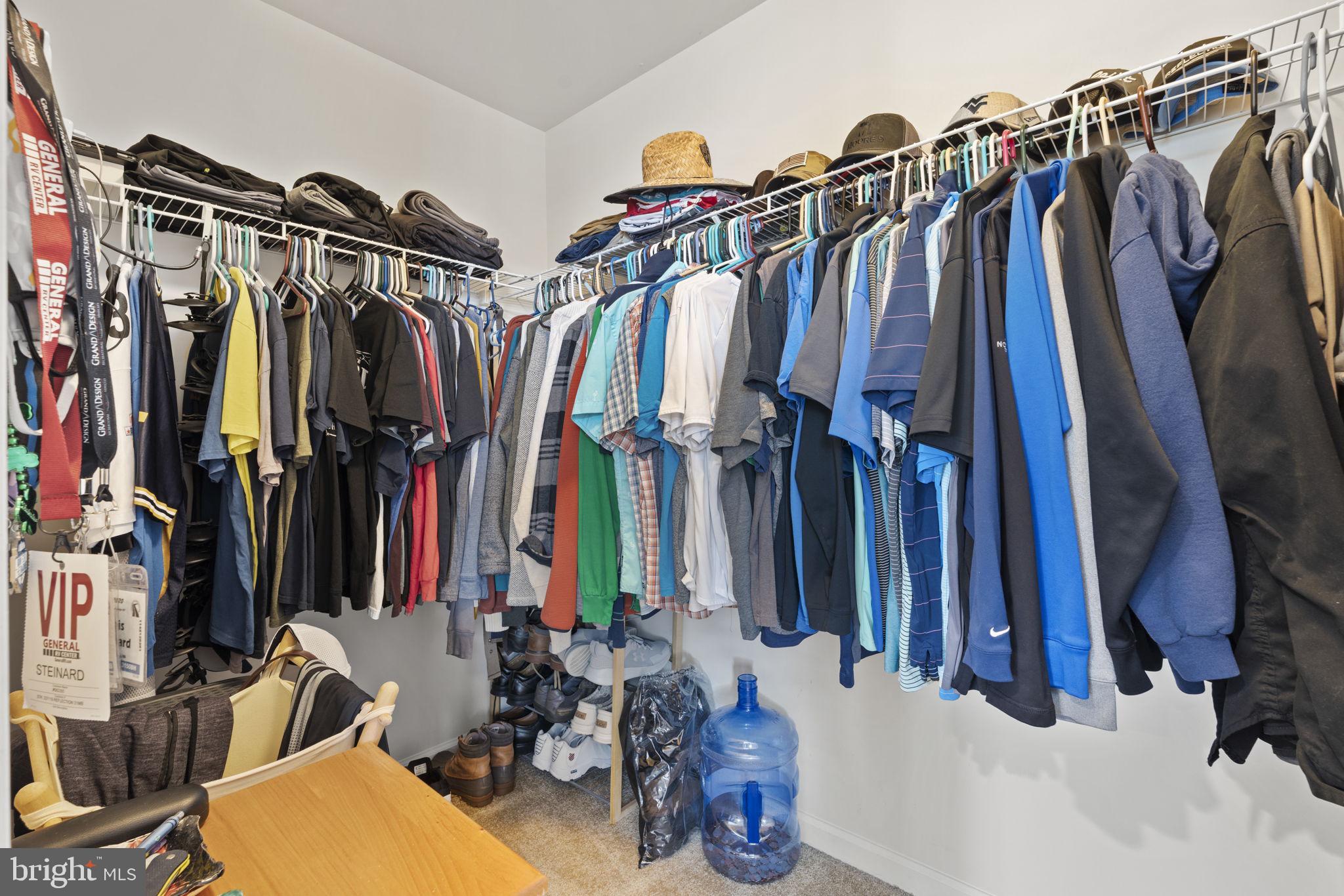 1181 Brittle Ridge Road Warrenton, VA 20187 - Photo 25 of 42 Primary Bedroom Walk In Closet