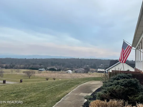 $1,279,000 | 765 Longview Drive, Greenback, TN 37742