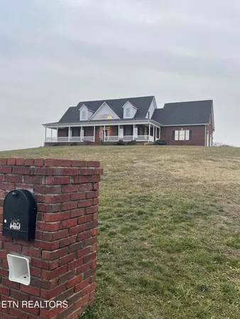$1,279,000 | 765 Longview Drive, Greenback, TN 37742