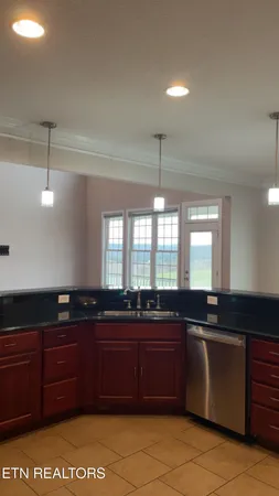 $1,279,000 | 765 Longview Drive, Greenback, TN 37742