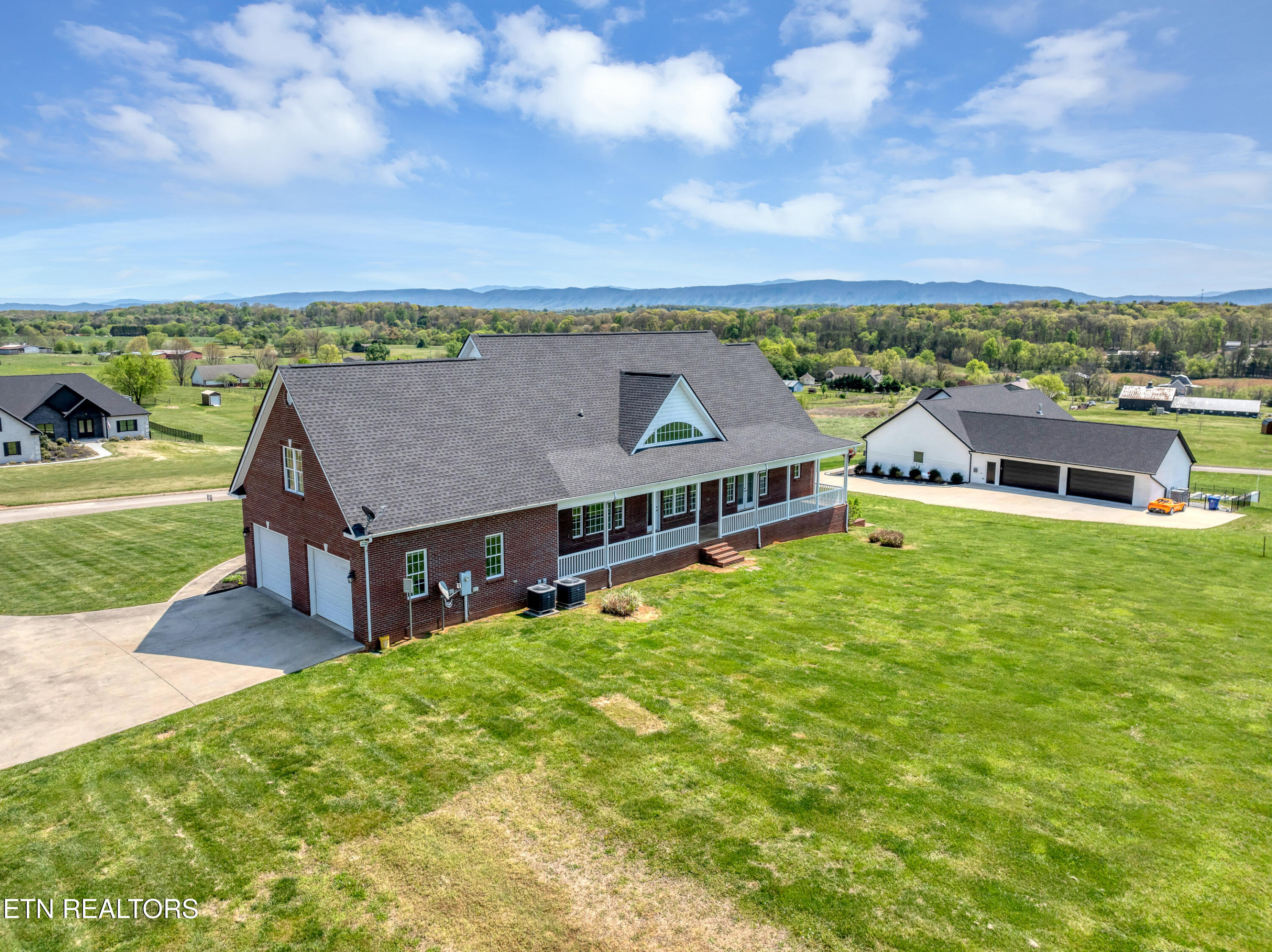765 Longview Drive Greenback, TN 37742 - Photo 3 of 60 DJI_0918