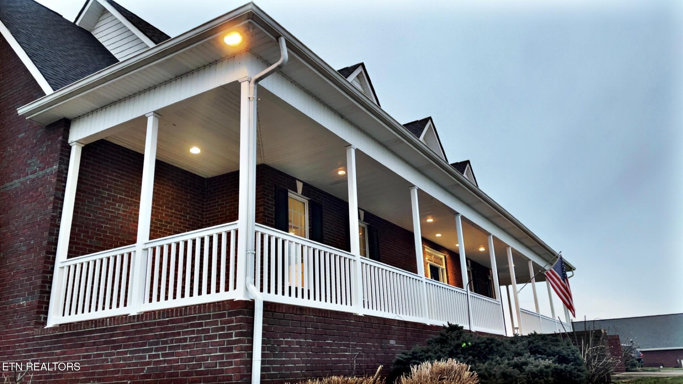 765 Longview Drive Greenback, TN 37742 - Photo 3 of 60 IMG_3040