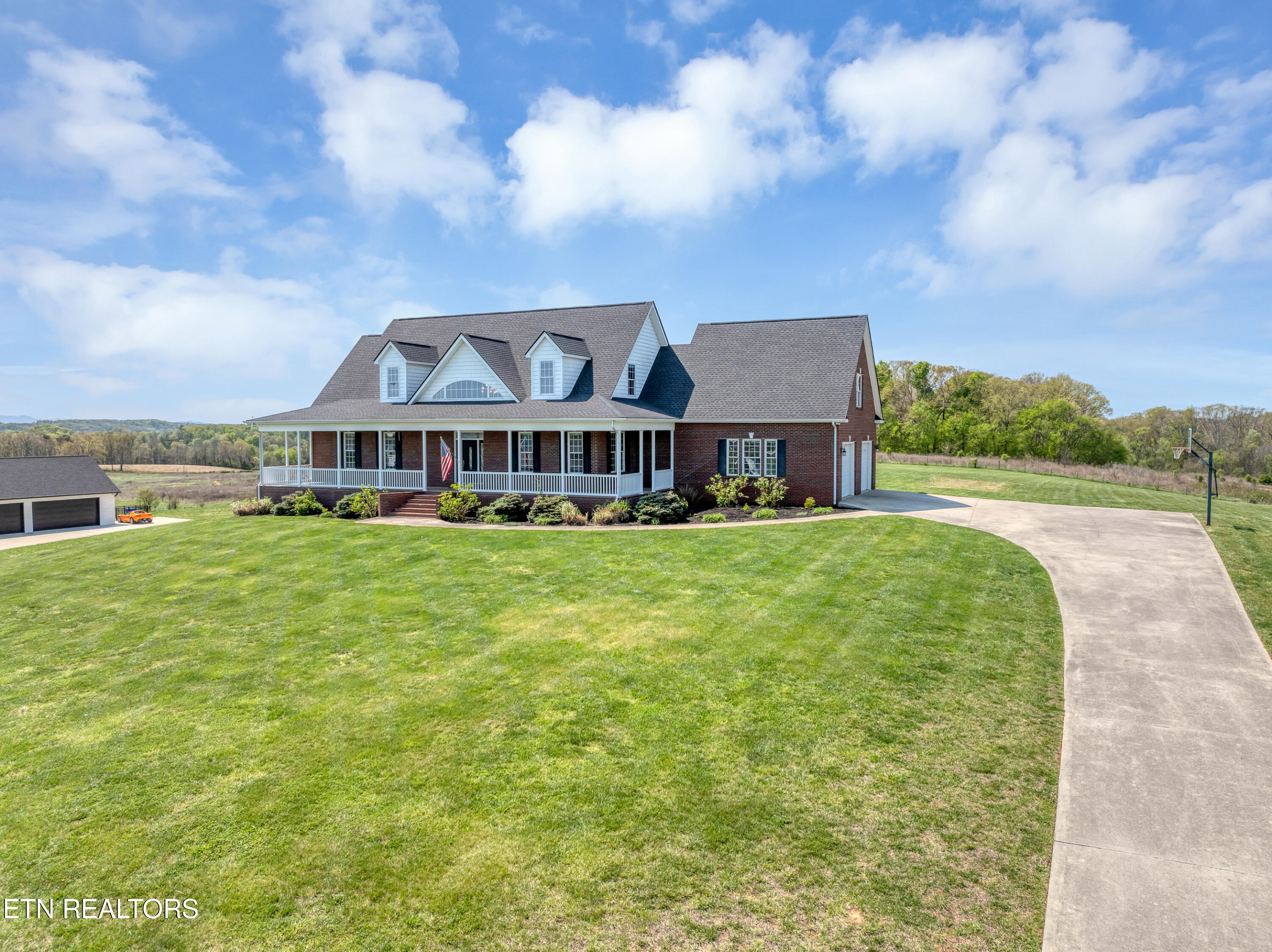 765 Longview Drive Greenback, TN 37742 - Photo 4 of 60 DJI_0879