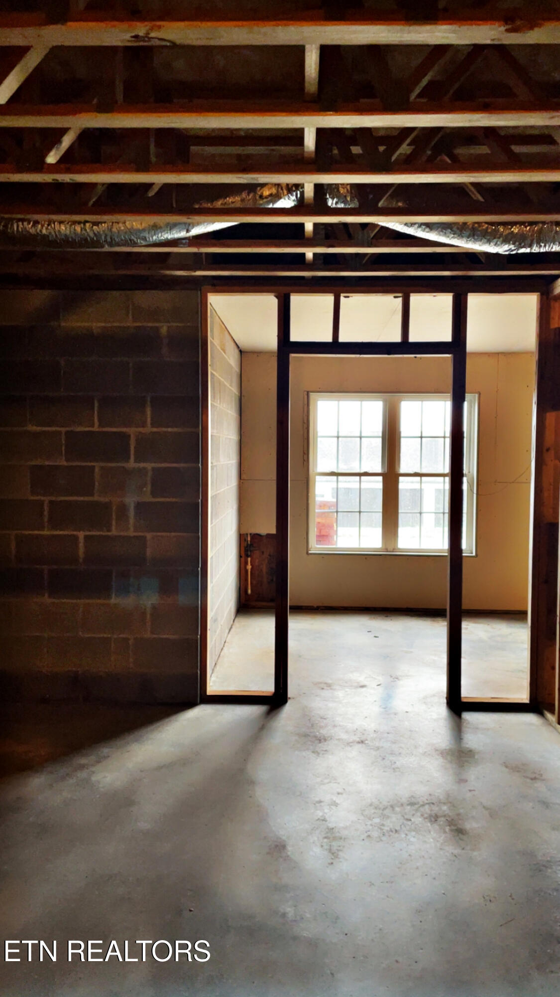 765 Longview Drive Greenback, TN 37742 - Photo 60 of 60 IMG_2823