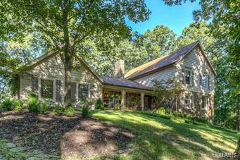 1635 Trotting Trail Road Chesterfield, MO 63005 - Photo 3 of 41 Gallery Image 3
