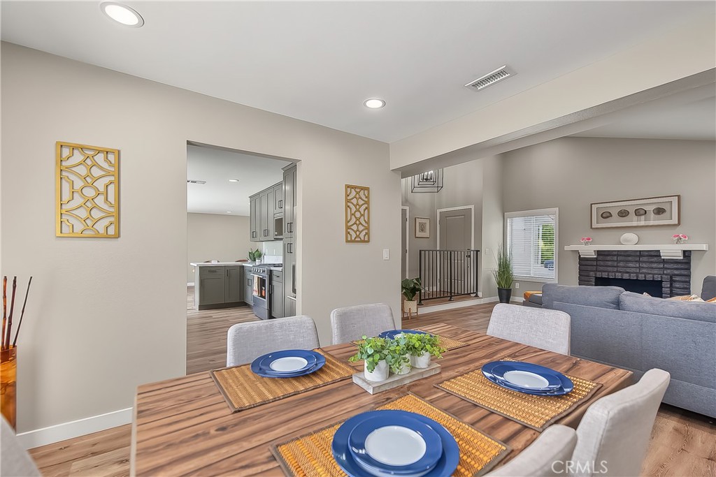 286 West Renwick Road Azusa, CA 91702 - Photo 32 of 75 Dining Room
