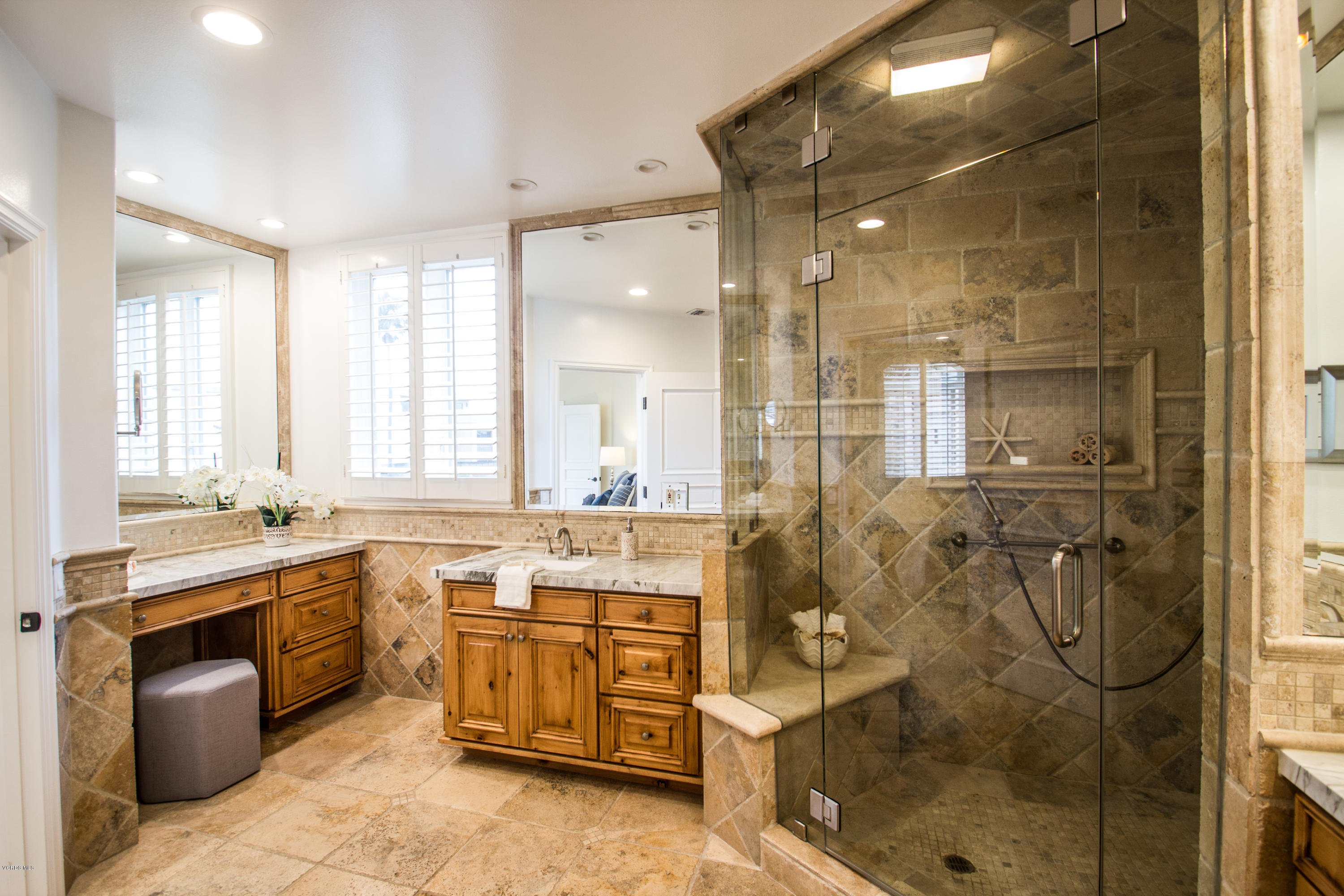 5350 Seabreeze Way Oxnard, CA 93035 - Photo 48 of 61 92