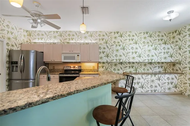 $2,350 | 2308 Falcon Trace Lane, Nokomis, FL 34275