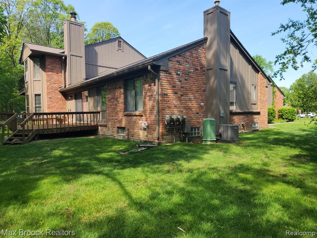1908 Christy Court Rochester Hills, MI 48309 - Photo 18 of 23 Gallery Image 18