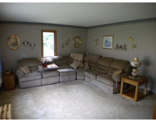 128 Timberidge Road Ludlow, MA 01056 - Photo 17 of 21 Gallery Image 17