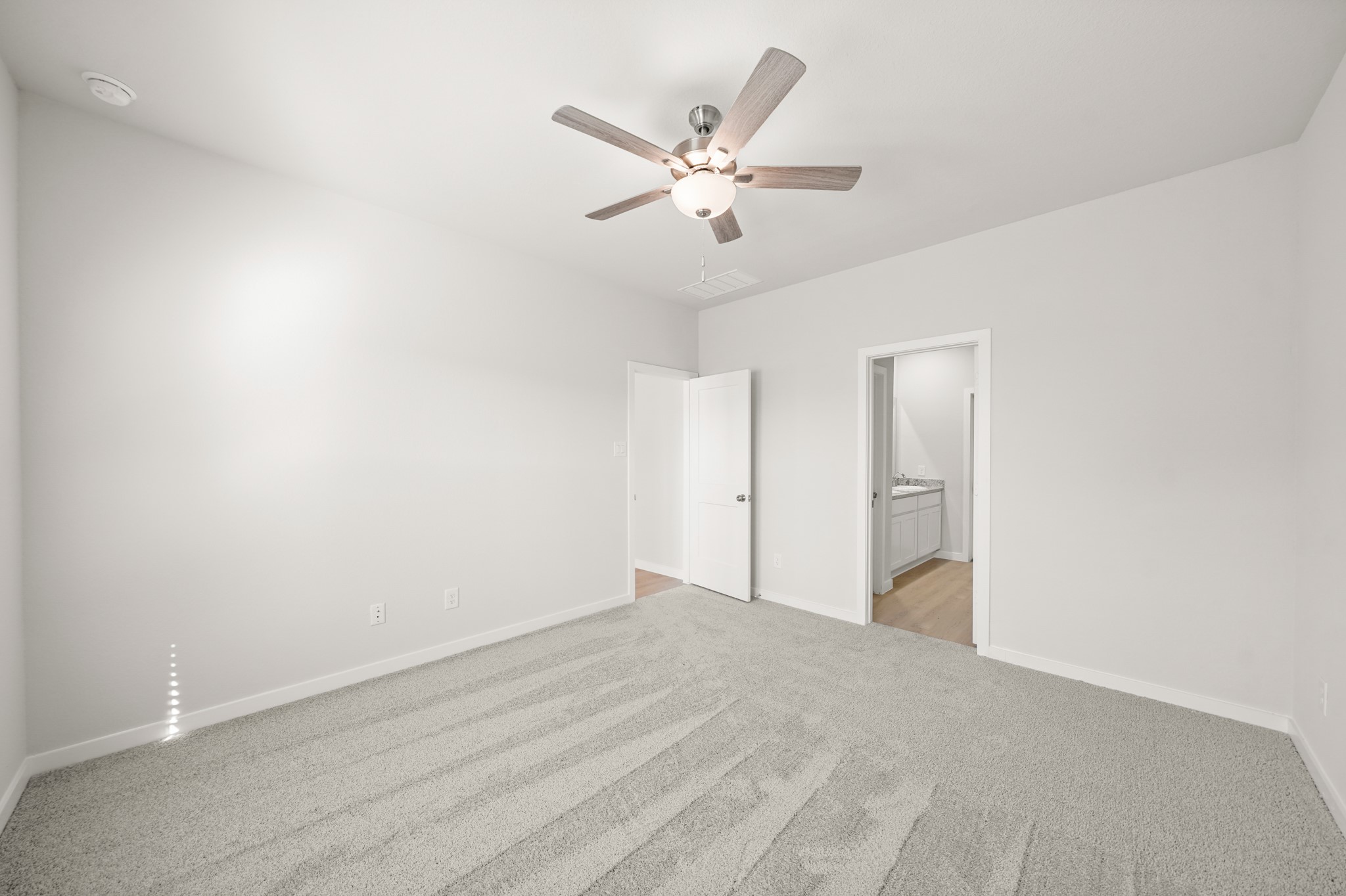 500 Shoreview Drive Conroe, TX 77303 - Photo 17 of 28