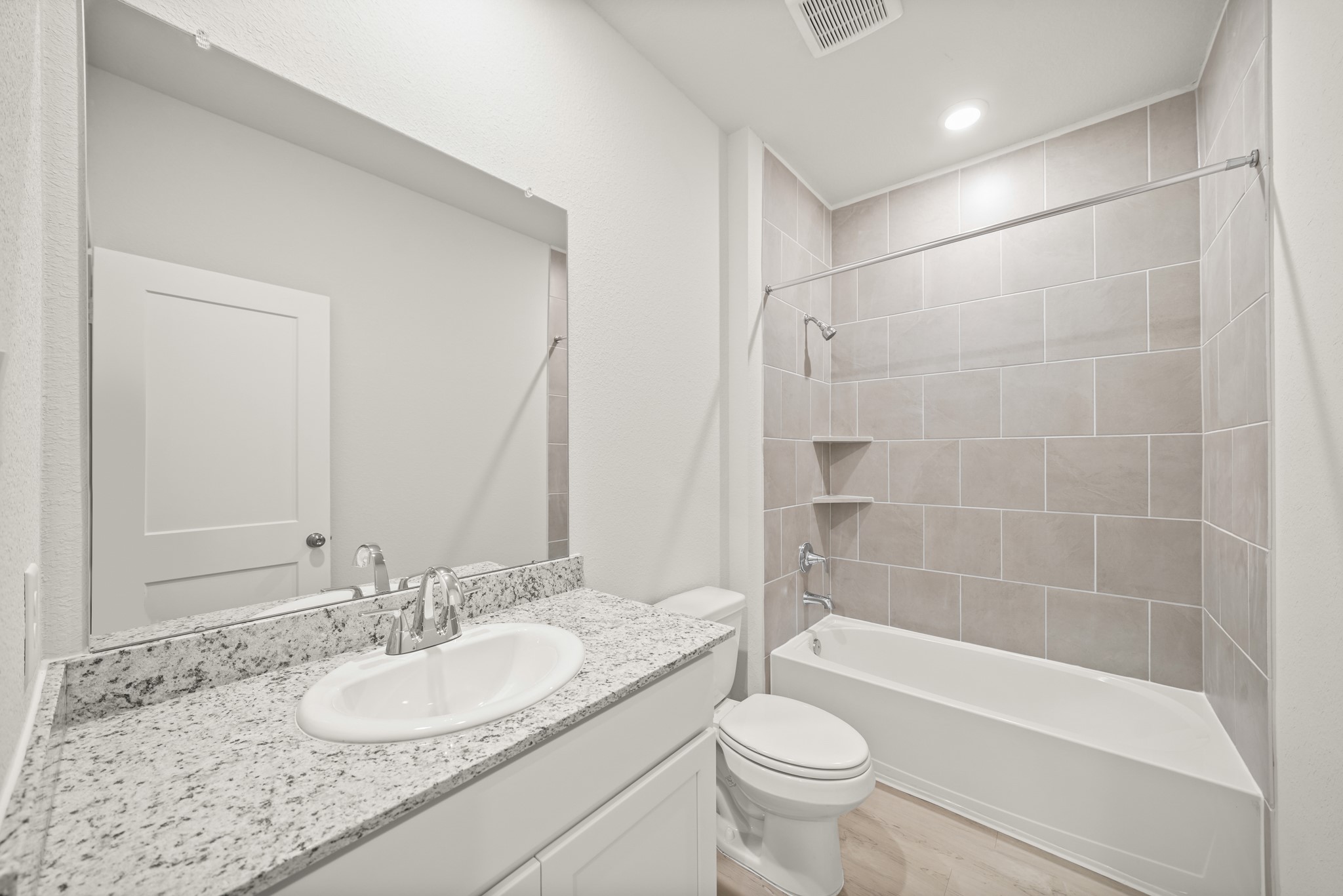 500 Shoreview Drive Conroe, TX 77303 - Photo 6 of 28