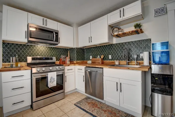 $225,000 | 605 Lisbon Avenue, Buffalo, NY 14215