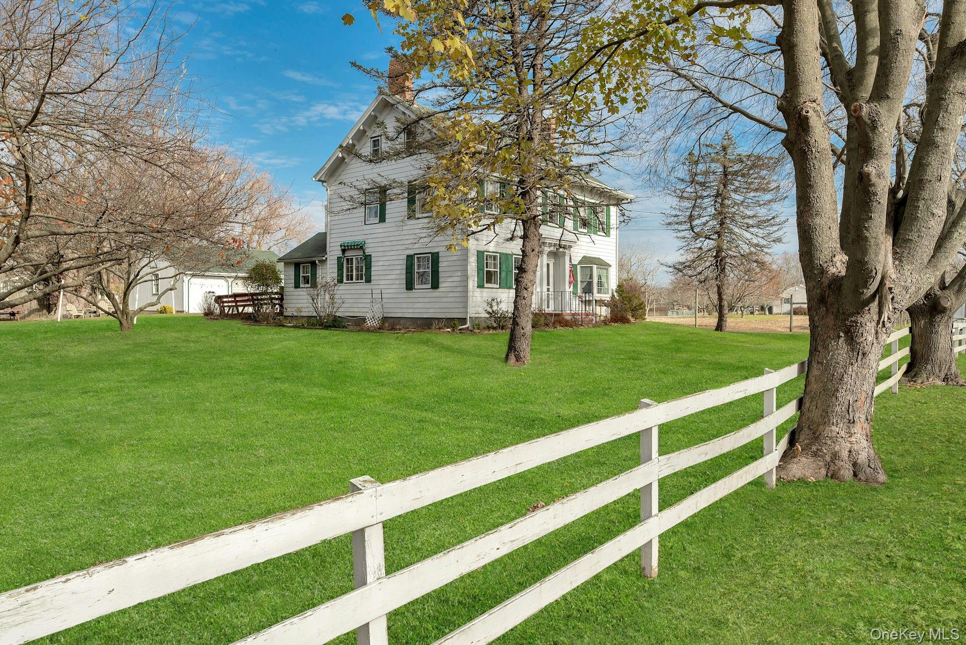 1760 Albertson Lane Greenport, NY 11944 - Photo 35 of 40 Side of Structure and Yard
