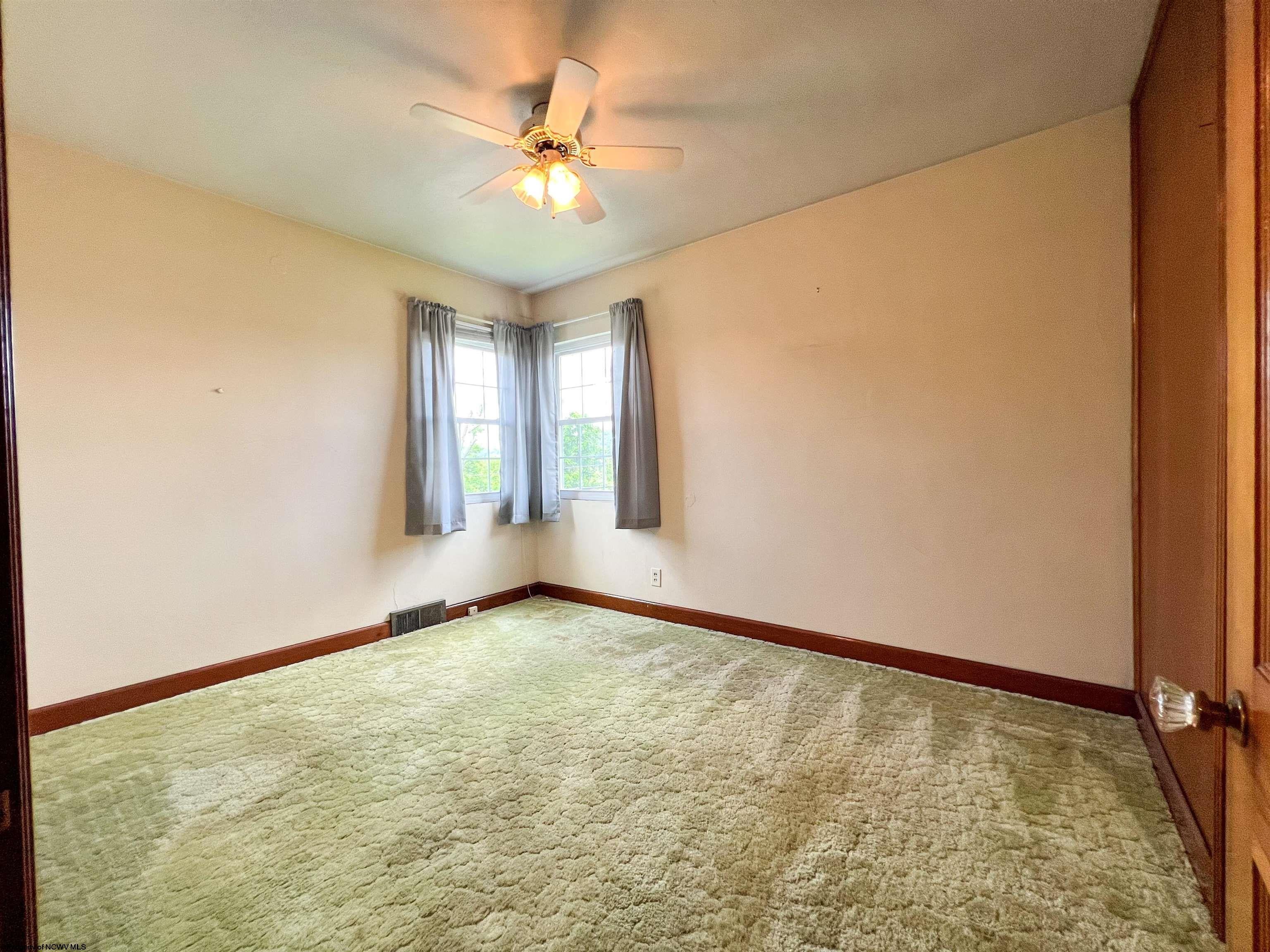 108 Garfield Road Clarksburg, WV 26301 - Photo 5 of 14 Gallery Image 5