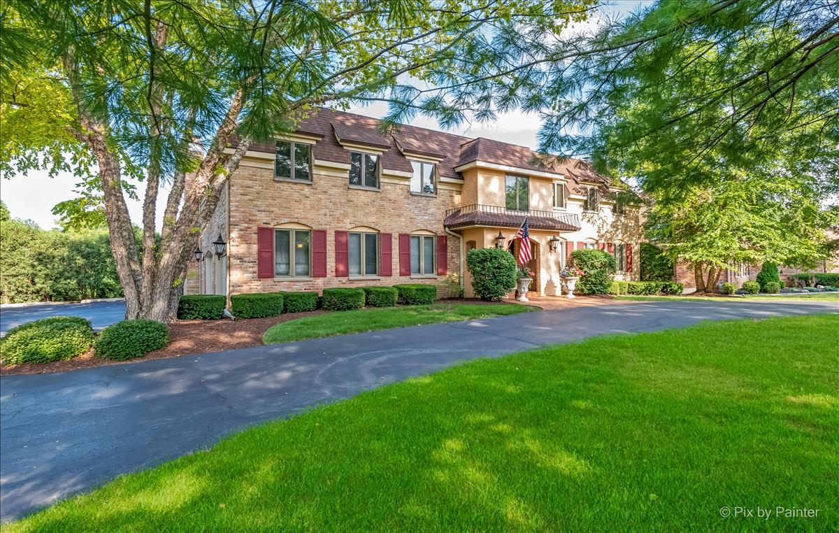 18 Aintree Road St. Charles, IL 60174 - Photo 2 of 52