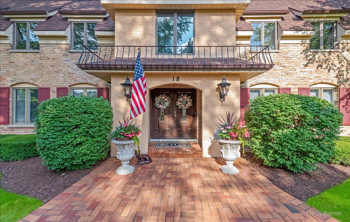 18 Aintree Road St. Charles, IL 60174 - Photo 3 of 52