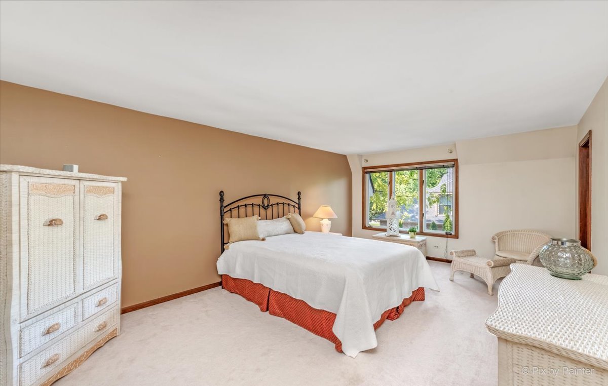 18 Aintree Road St. Charles, IL 60174 - Photo 26 of 52