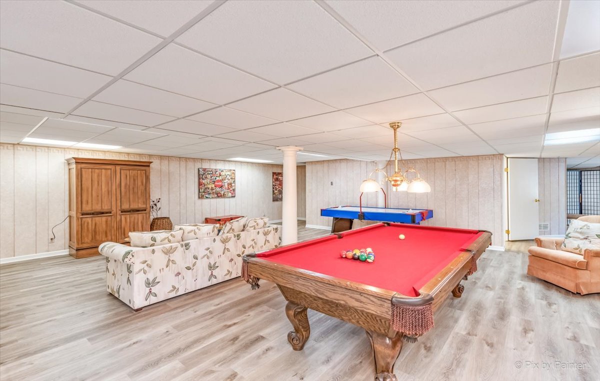 18 Aintree Road St. Charles, IL 60174 - Photo 36 of 52