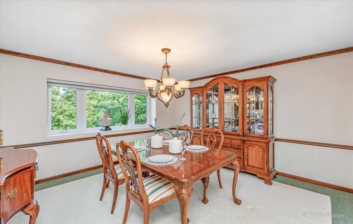 18 Aintree Road St. Charles, IL 60174 - Photo 6 of 52