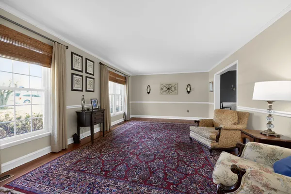 $775,000 | 5 Summit Valley Lane, Oreland, PA 19075