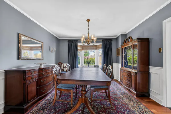 $775,000 | 5 Summit Valley Lane, Oreland, PA 19075