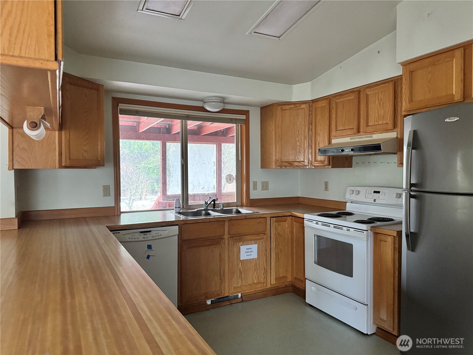 331 Corbett Creek Road Colville, WA 99114 - Photo 2 of 29