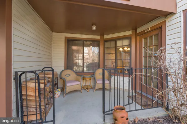 $2,000 | 6011 D Curtier Drive, Unit D, Alexandria, VA 22310