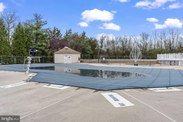 $2,000 | 6011 D Curtier Drive, Unit D, Alexandria, VA 22310