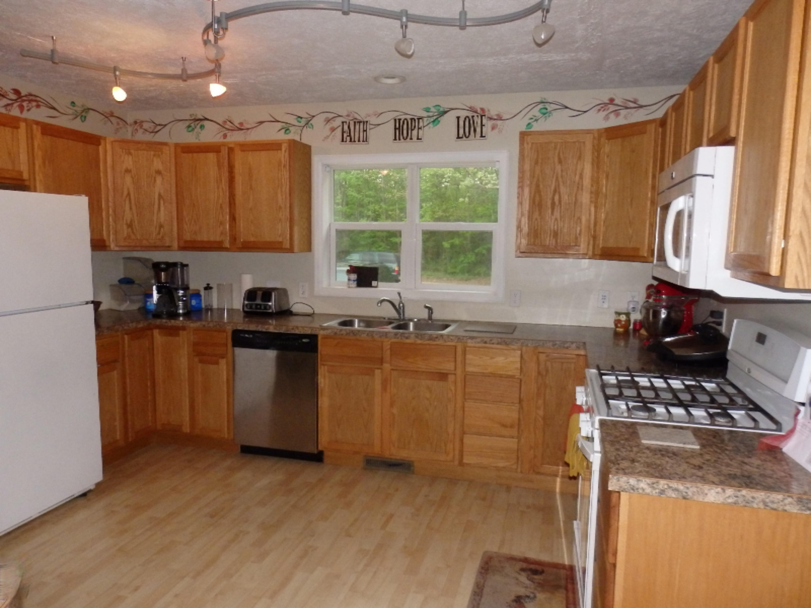 1143 Laverne Road Wellston, MI 49689 - Photo 3 of 21 Kitchen