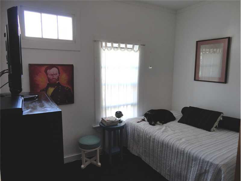 48 Bramhall Street, Unit 1 Portland, ME 04102 - Photo 17 of 22 Photo