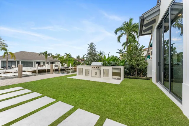 $7,150,000 | 963 Dogwood Drive, Delray Beach, FL 33483