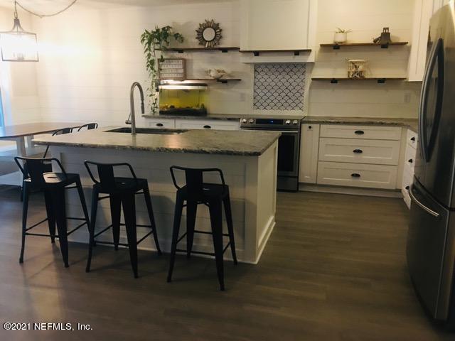 4547 Ribault Park Street Jacksonville, FL 32233 - Photo 8 of 18 IMG_9019