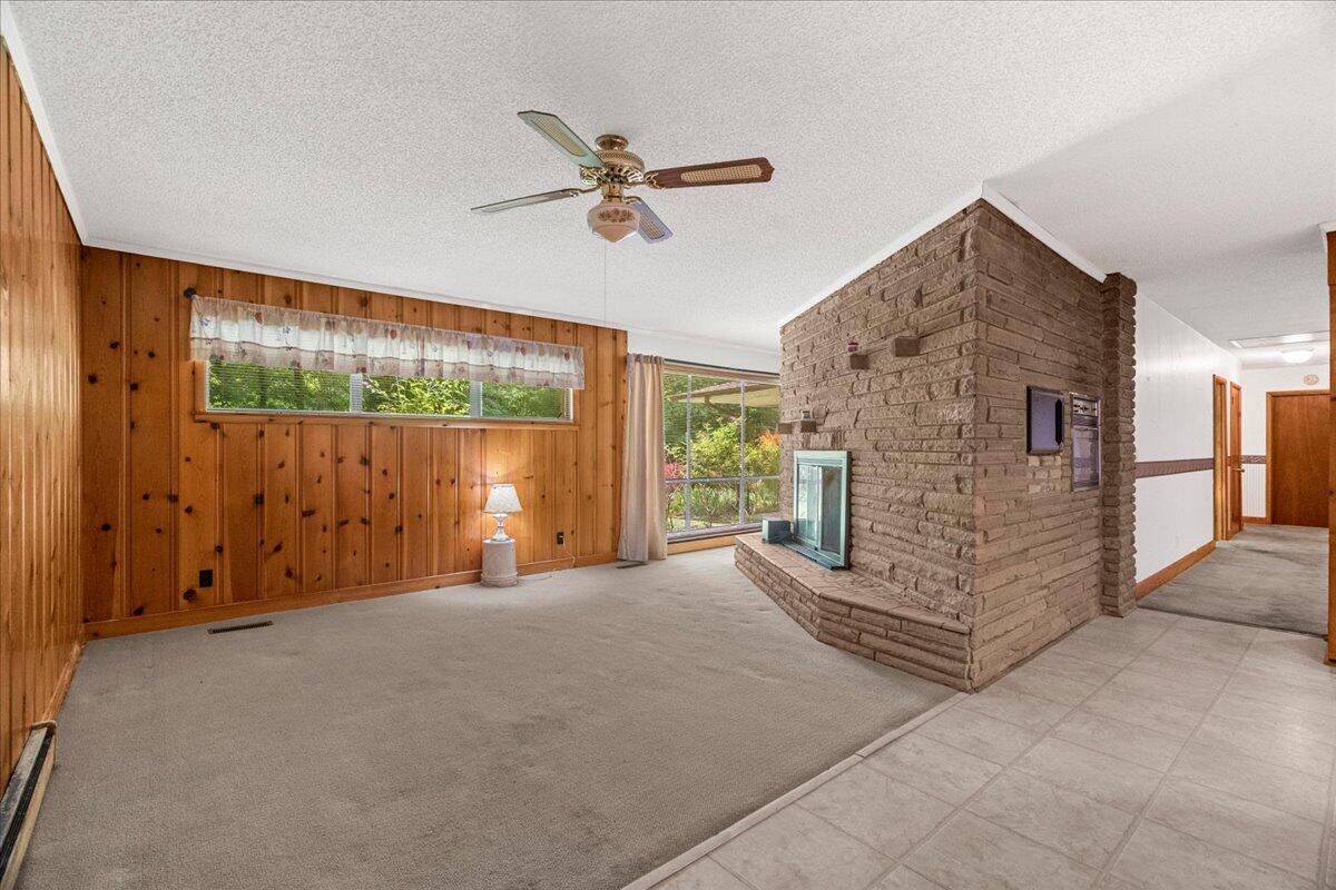 213 Ridgecrest Drive Dalton, GA 30721 - Photo 2 of 38 07-DAV02210