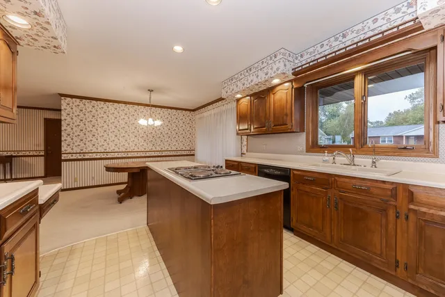 $319,900 | 104 Boulder Drive, Gridley, IL 61744