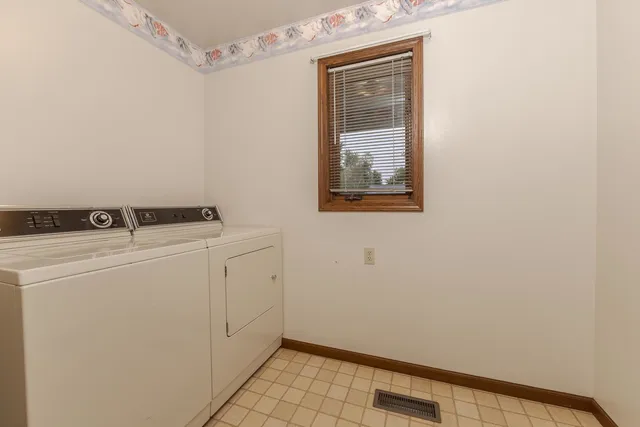 $319,900 | 104 Boulder Drive, Gridley, IL 61744