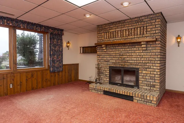 $319,900 | 104 Boulder Drive, Gridley, IL 61744