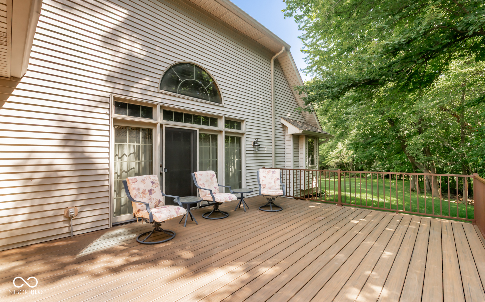 285 Plum Court Columbus, IN 47201 - Photo 14 of 155