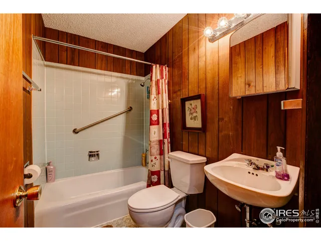 $600,000 | 71 Cedar Drive, Lyons, CO 80540