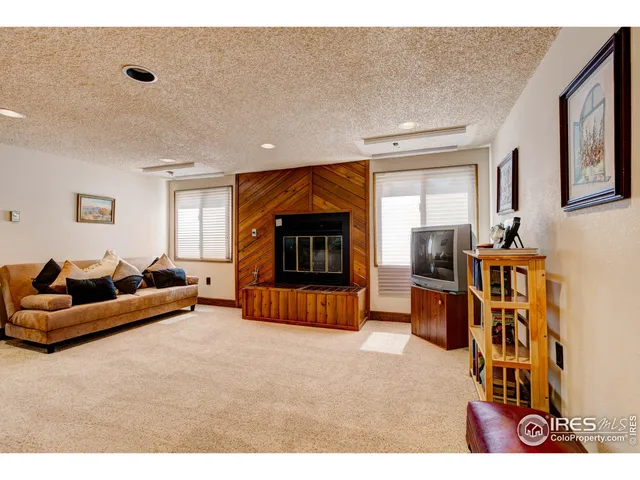 $600,000 | 71 Cedar Drive, Lyons, CO 80540