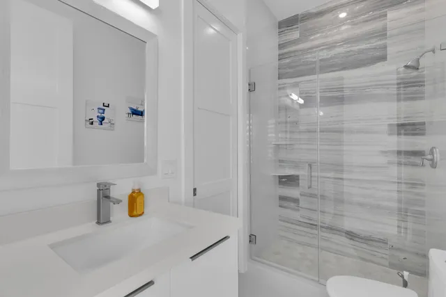 $1,899,000 | 518 Avenida Primiceria, Marathon, FL 33050