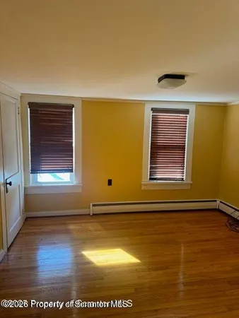 $2,400 | 517 Clinton Street, Waverly, PA 18471