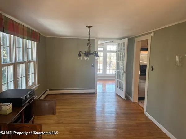 $2,400 | 517 Clinton Street, Waverly, PA 18471
