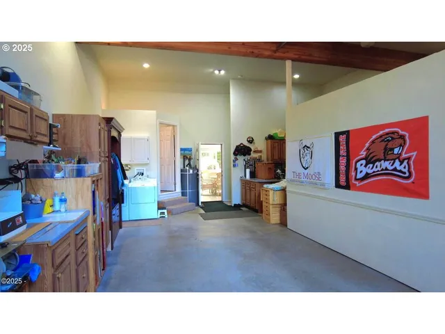 $699,000 | 3512 Highway 101, Yachats, OR 97498